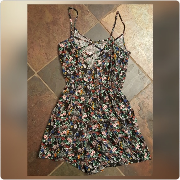 Divided by H&M romper - Picture 2 of 4